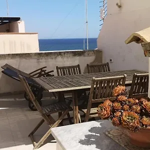 Sea-view Terrace & Bikes Moon Ortigia , Syracuse Italy