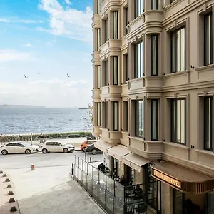 επισκεφθείτε το ξενοδοχείο