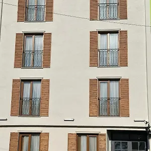 επισκεφθείτε το ξενοδοχείο