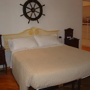 2* Alojamento de Acomodação e Pequeno-almoço City's House